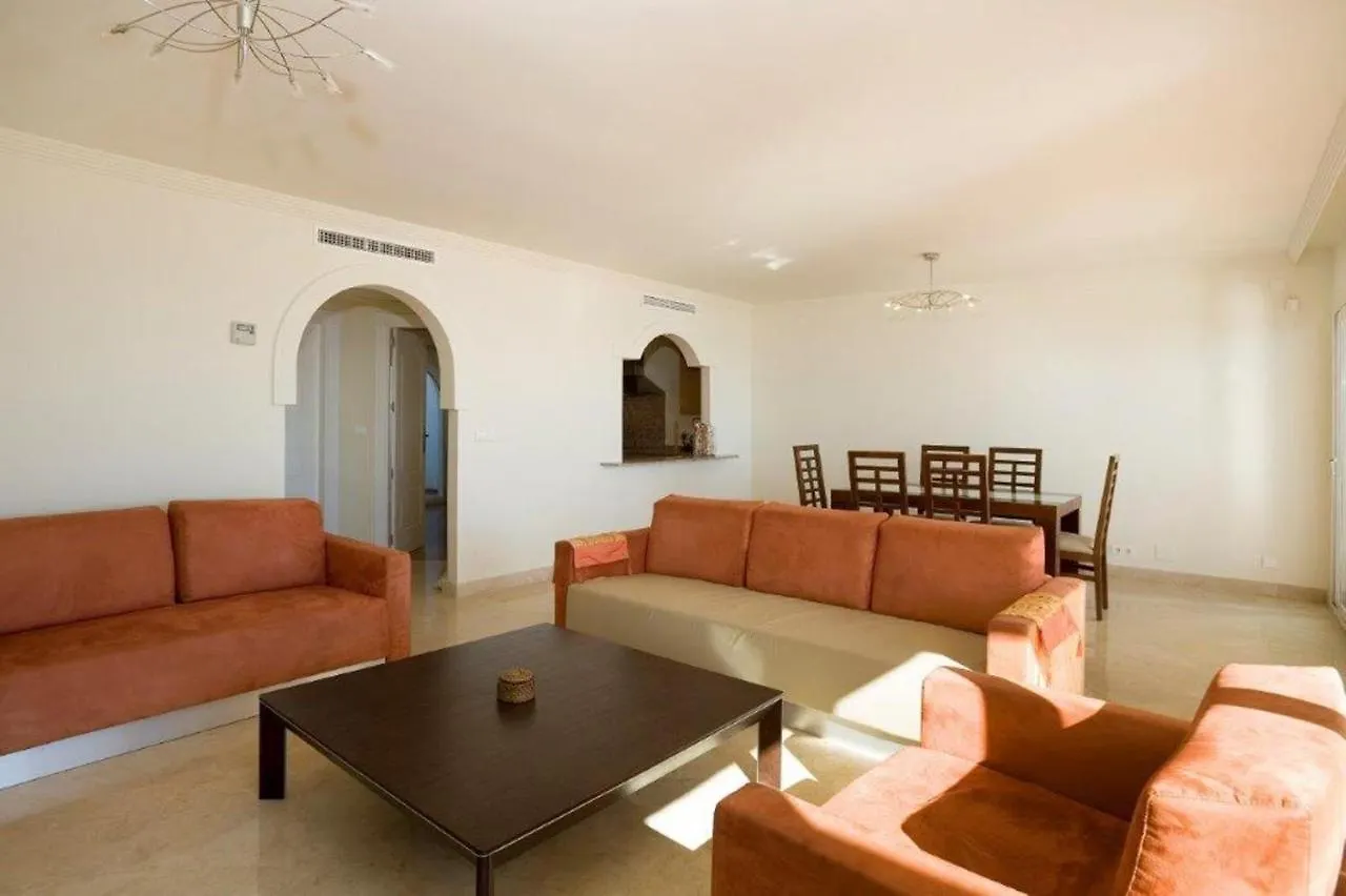 Immaculate 3-Bed Penthouse- Stunning Views Apartamento Estepona